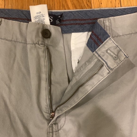 CHAPS Men's Grey Stretch Cargo Shorts, Size 38 - Picture 6 of 6